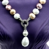 Drops pearl necklace with pendant, frieze-blush-white, 47cm